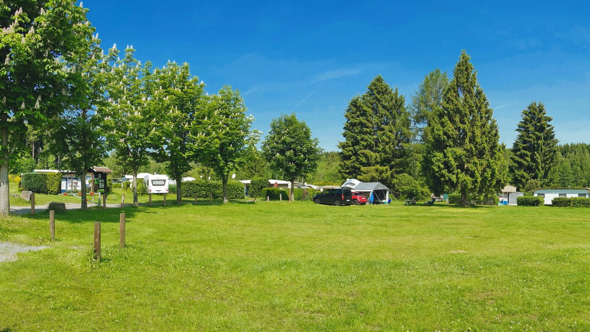 Ansicht Zeltwiese - Campingplatz Paulfeld