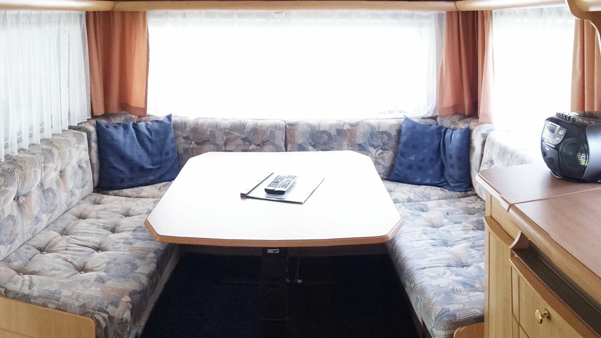 Wohnwagen Wohnbereich